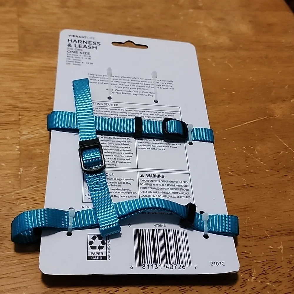 Cat harness & Leash 5- 10 lbs